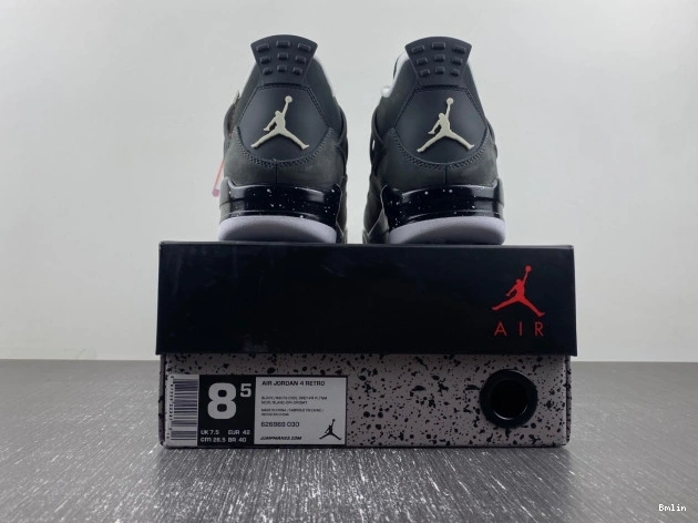 Bmlin Pack 626969-030 4 Retro (2013) Fear Jordan 0813